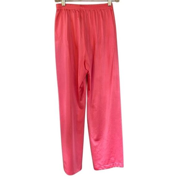 Vintage 1970s Vanity Fair Floral Pajama Set – Size Petite - Picture 7 of 9